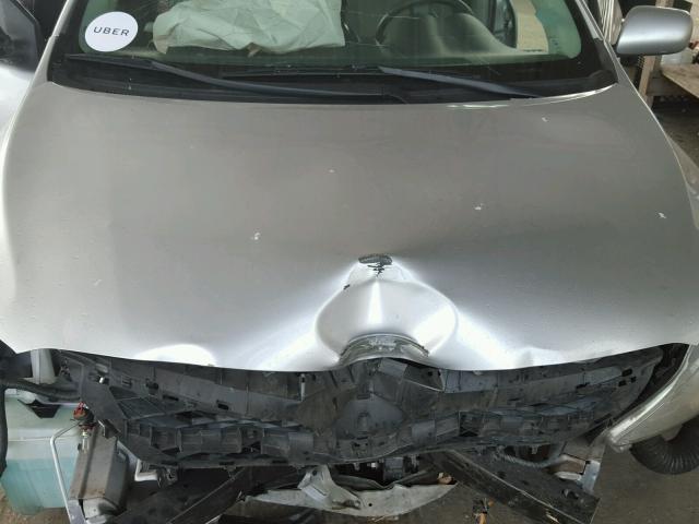 2T1BU4EEXCC894897 - 2012 TOYOTA COROLLA BA SILVER photo 7