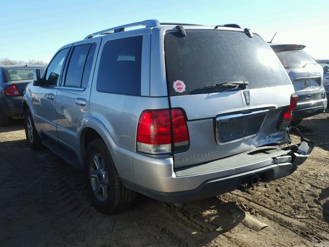 5LMEU78H53ZJ48408 - 2003 LINCOLN AVIATOR SILVER photo 3