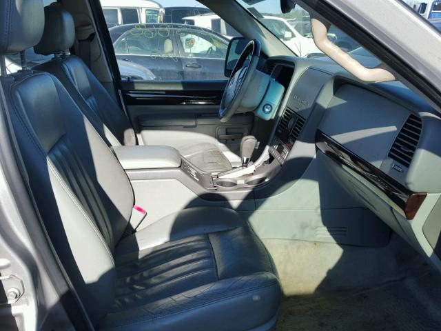 5LMEU78H53ZJ48408 - 2003 LINCOLN AVIATOR 银色 照片 5