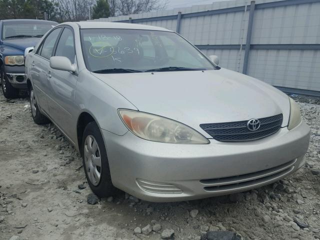 4T1BE32K42U075639 - 2002 TOYOTA CAMRY LE SILVER photo 1