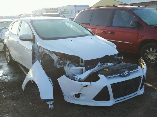 1FADP3K20DL244612 - 2013 FORD FOCUS SE WHITE photo 1