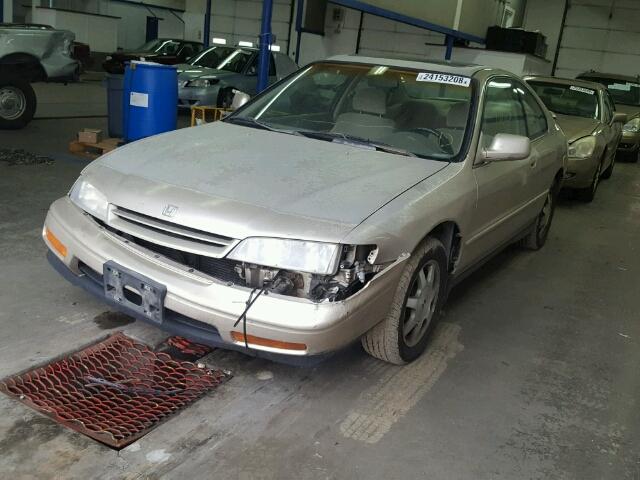 1HGCD7259SA031197 - 1995 HONDA ACCORD EX GOLD photo 2