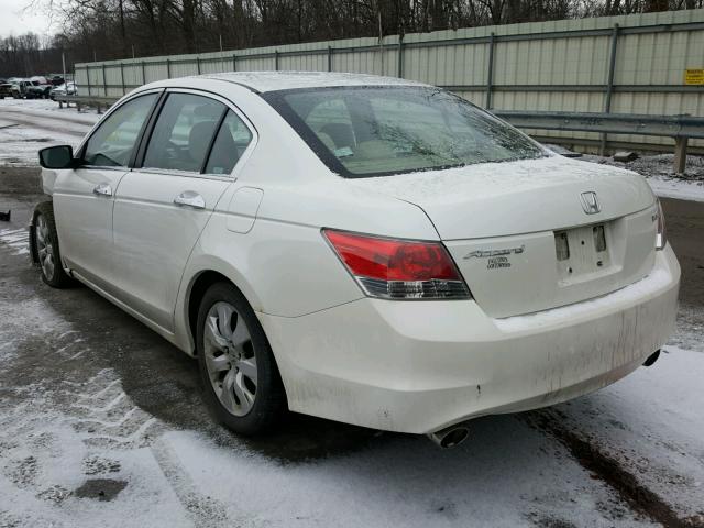 1HGCP36708A011179 - 2008 HONDA ACCORD EX WHITE photo 3