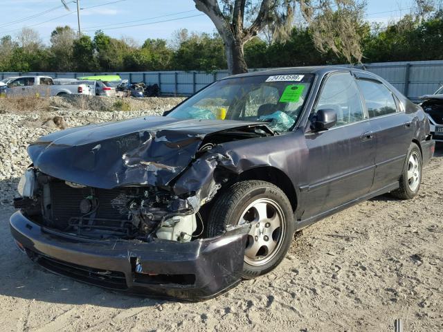 1HGCD5606VA121379 - 1997 HONDA ACCORD SE PURPLE photo 2