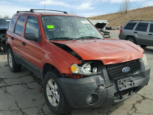 1FMYU03196KA27458 - 2006 FORD ESCAPE XLT ORANGE photo 1