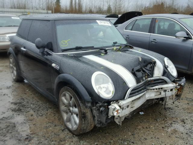 WMWRE33474TD86929 - 2004 MINI COOPER S BLACK photo 1