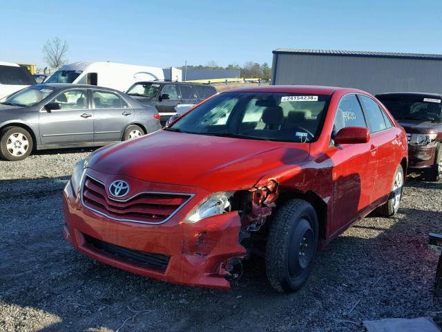 4T4BF3EK9BR179588 - 2011 TOYOTA CAMRY BASE RED photo 2