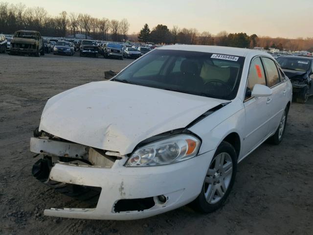 2G1WC581069196699 - 2006 CHEVROLET IMPALA LT WHITE photo 2