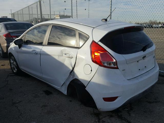 3FADP4EJ2EM121886 - 2014 FORD FIESTA SE WHITE photo 3