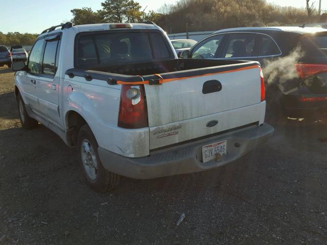 1FMZU77E32UC50880 - 2002 FORD EXPLORER S WHITE photo 3