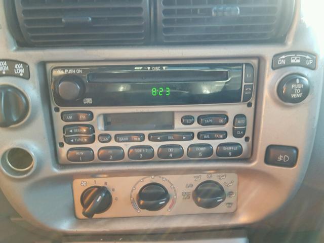 1FMZU77E32UC50880 - 2002 FORD EXPLORER S WHITE photo 9