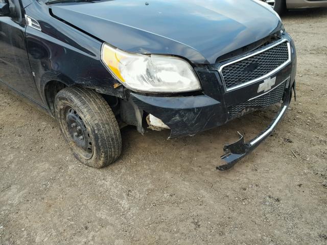 KL1TD66E49B606868 - 2009 CHEVROLET AVEO LS BLACK photo 9