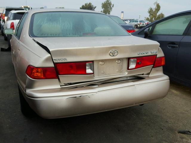 JT2BF22K5Y0257757 - 2000 TOYOTA CAMRY CE BROWN photo 3