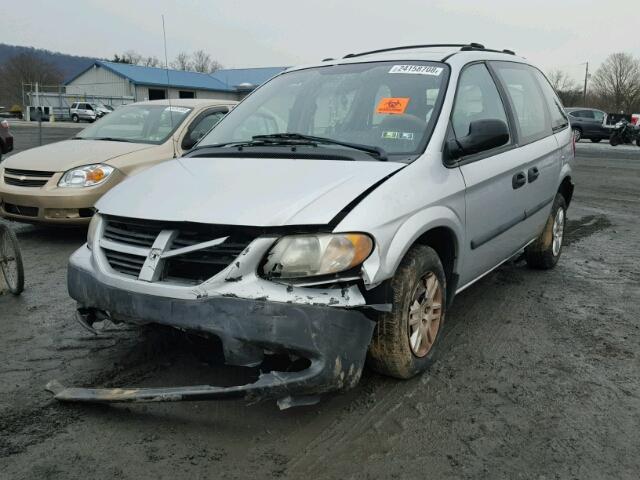 1D4GP25B85B418935 - 2005 DODGE CARAVAN SE SILVER photo 2