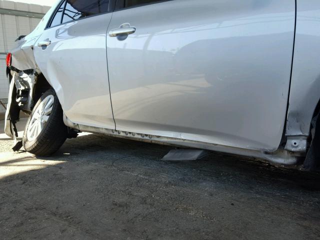 1NXBU4EE4AZ217842 - 2010 TOYOTA COROLLA BA SILVER photo 9