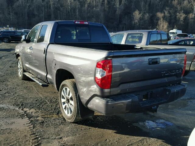 5TFSW5F19HX216260 - 2017 TOYOTA TUNDRA DOU GRAY photo 3