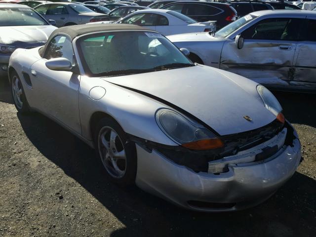 WP0CA2989YU620283 - 2000 PORSCHE BOXSTER SILVER photo 1