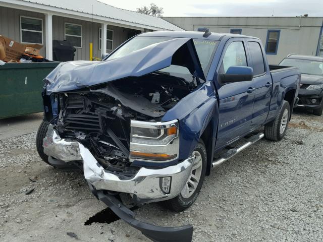 1GCVKREC5HZ388986 - 2017 CHEVROLET SILVERADO BLUE photo 2