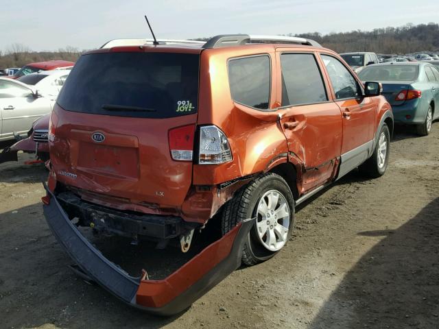 KNDJJ741785008155 - 2009 KIA BORREGO LX ORANGE photo 4