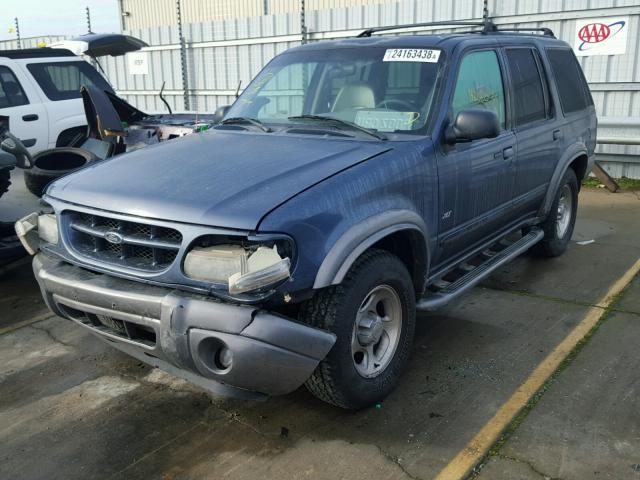 1FMZU73E9YZA95222 - 2000 FORD EXPLORER X BLUE photo 2