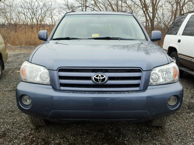 JTEEP21A940040261 - 2004 TOYOTA HIGHLANDER BLUE photo 9