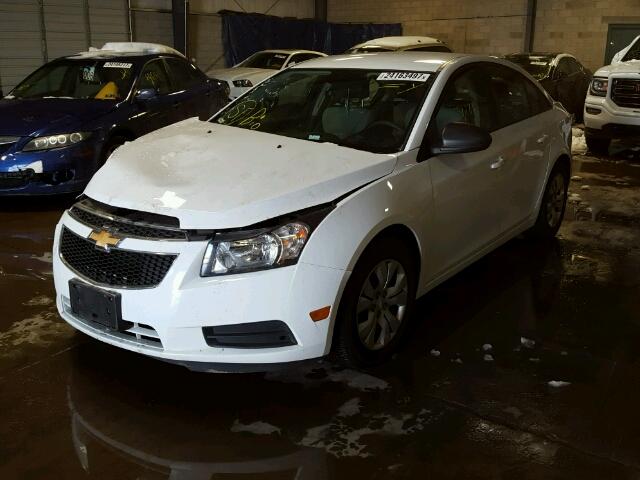 1G1PA5SG2E7336095 - 2014 CHEVROLET CRUZE LS WHITE photo 2