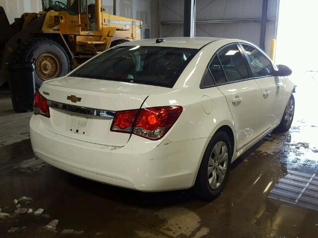 1G1PA5SG2E7336095 - 2014 CHEVROLET CRUZE LS WHITE photo 4