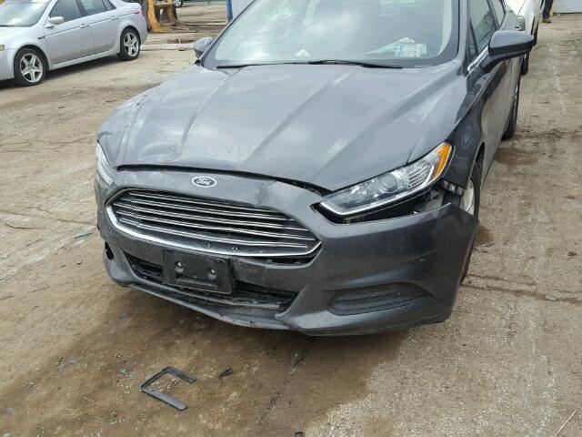 3FA6P0G7XFR124736 - 2015 FORD FUSION S GRAY photo 9