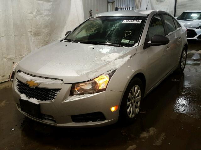 1G1PD5SH2B7195038 - 2011 CHEVROLET CRUZE LS SILVER photo 2