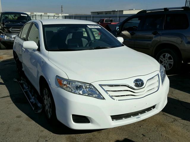 JTNBF3EK0B3012228 - 2011 TOYOTA CAMRY BASE WHITE photo 1