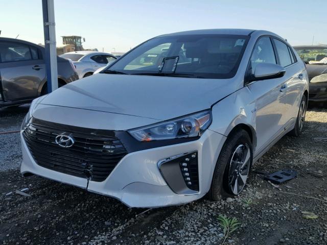 KMHC75LC5HU053756 - 2017 HYUNDAI IONIQ SEL SILVER photo 2