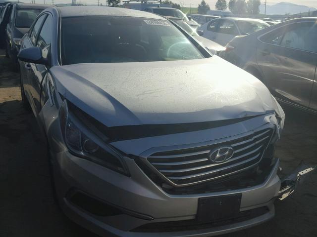 5NPE24AF6GH284287 - 2016 HYUNDAI SONATA SE SILVER photo 1