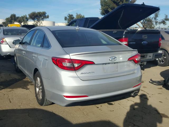 5NPE24AF6GH284287 - 2016 HYUNDAI SONATA SE SILVER photo 3