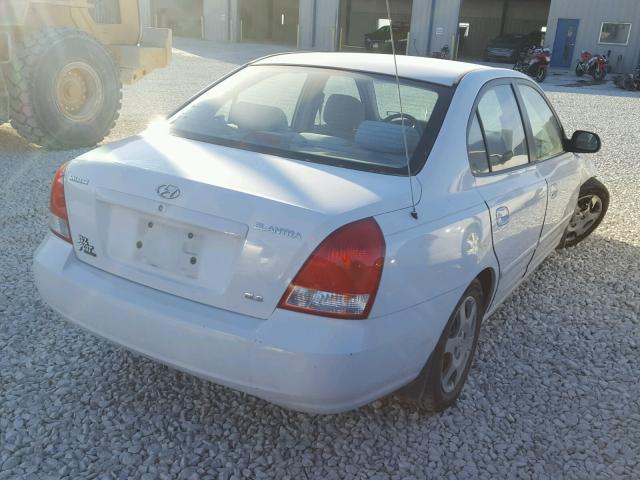 KMHDN45D62U415420 - 2002 HYUNDAI ELANTRA GL WHITE photo 4