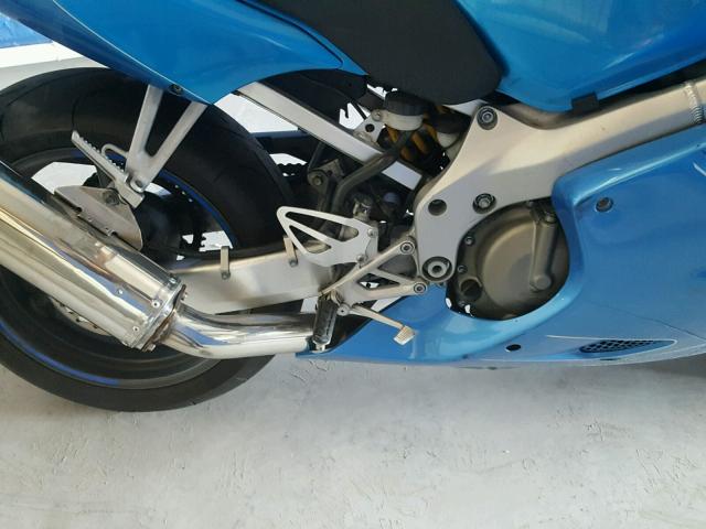 JH2PC35054M500676 - 2004 HONDA CBR600 F4 BLUE photo 7