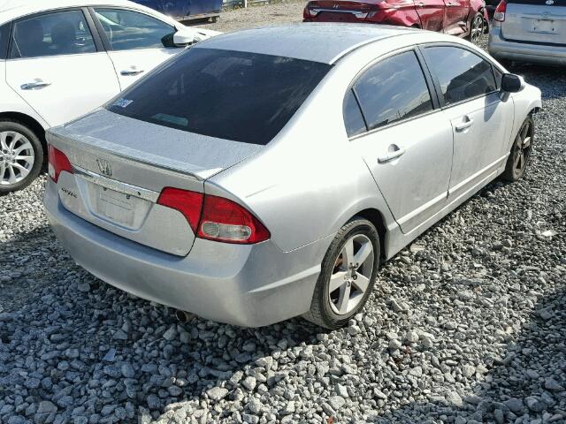 19XFA1F66BE007036 - 2011 HONDA CIVIC LX-S Gümüş foto 4