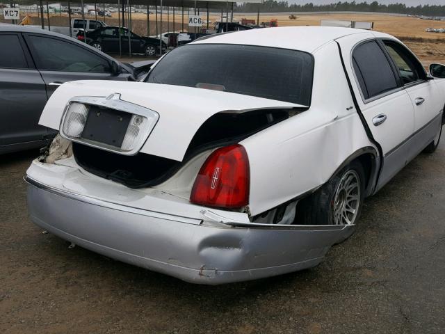 1LNHM82W6YY877009 - 2000 LINCOLN TOWN CAR S WHITE photo 10