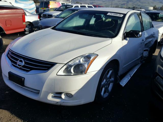 1N4AL2AP4CN547689 - 2012 NISSAN ALTIMA BAS WHITE photo 2