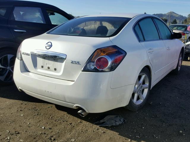 1N4AL2AP4CN547689 - 2012 NISSAN ALTIMA BAS WHITE photo 4