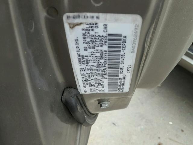 4T1BG22K2YU682250 - 2000 TOYOTA CAMRY CE GRAY photo 10