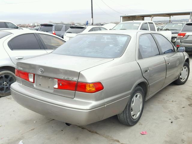 4T1BG22K2YU682250 - 2000 TOYOTA CAMRY CE GRAY photo 4