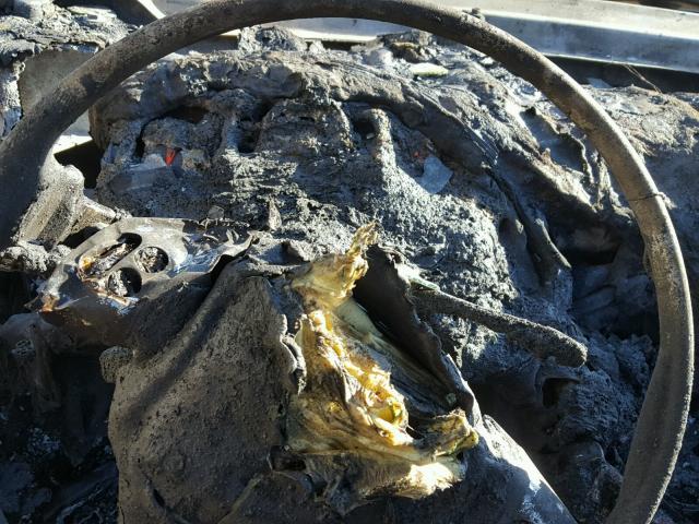 2G2WP552881110523 - 2008 PONTIAC GRAND PRIX BURN photo 8