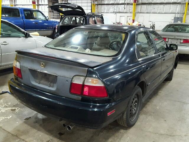 1HGCE6671VA024395 - 1997 HONDA ACCORD EX GREEN photo 4