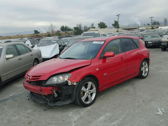 JM1BK344661519591 - 2006 MAZDA 3 HATCHBAC RED photo 2