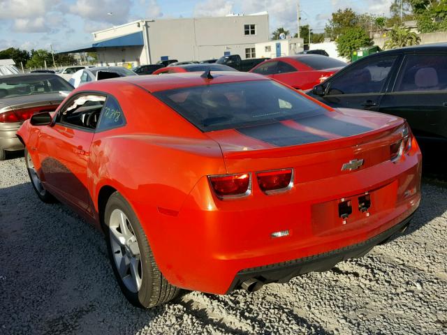 2G1FA1E30D9210232 - 2013 CHEVROLET CAMARO LS ORANGE photo 3