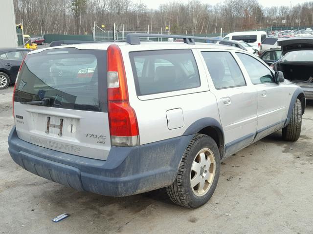 YV1SZ58D521080082 - 2002 VOLVO V70 XC SILVER photo 4