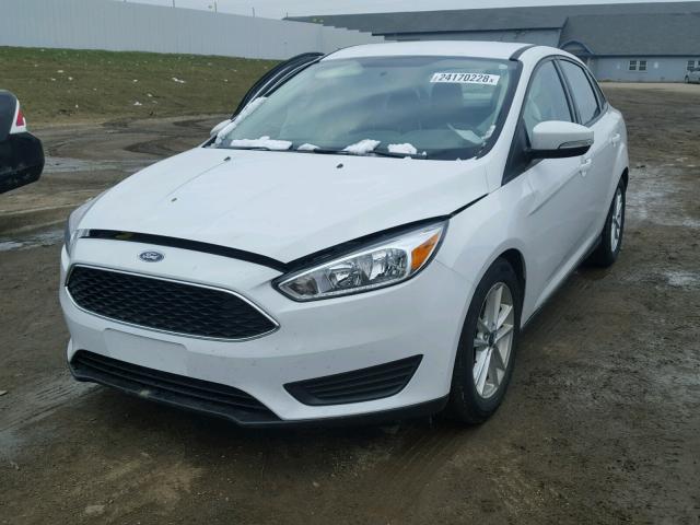 1FADP3F21GL301219 - 2016 FORD FOCUS SE WHITE photo 2