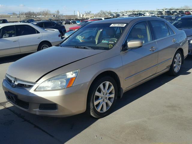 1HGCM66526A056940 - 2006 HONDA ACCORD EX GOLD photo 2