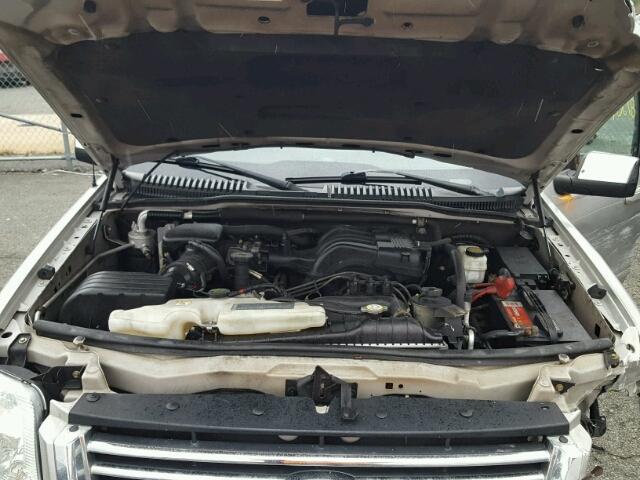 1FMEU75E27UA59461 - 2007 FORD EXPLORER L SILVER photo 7