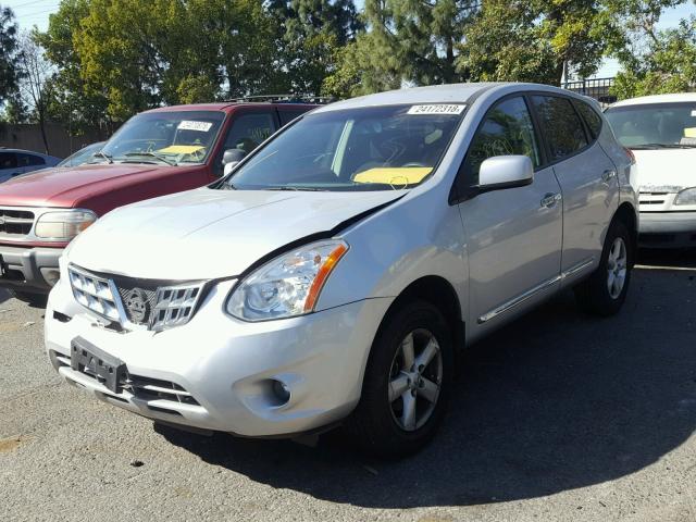 JN8AS5MT4DW518488 - 2013 NISSAN ROGUE S SILVER photo 2